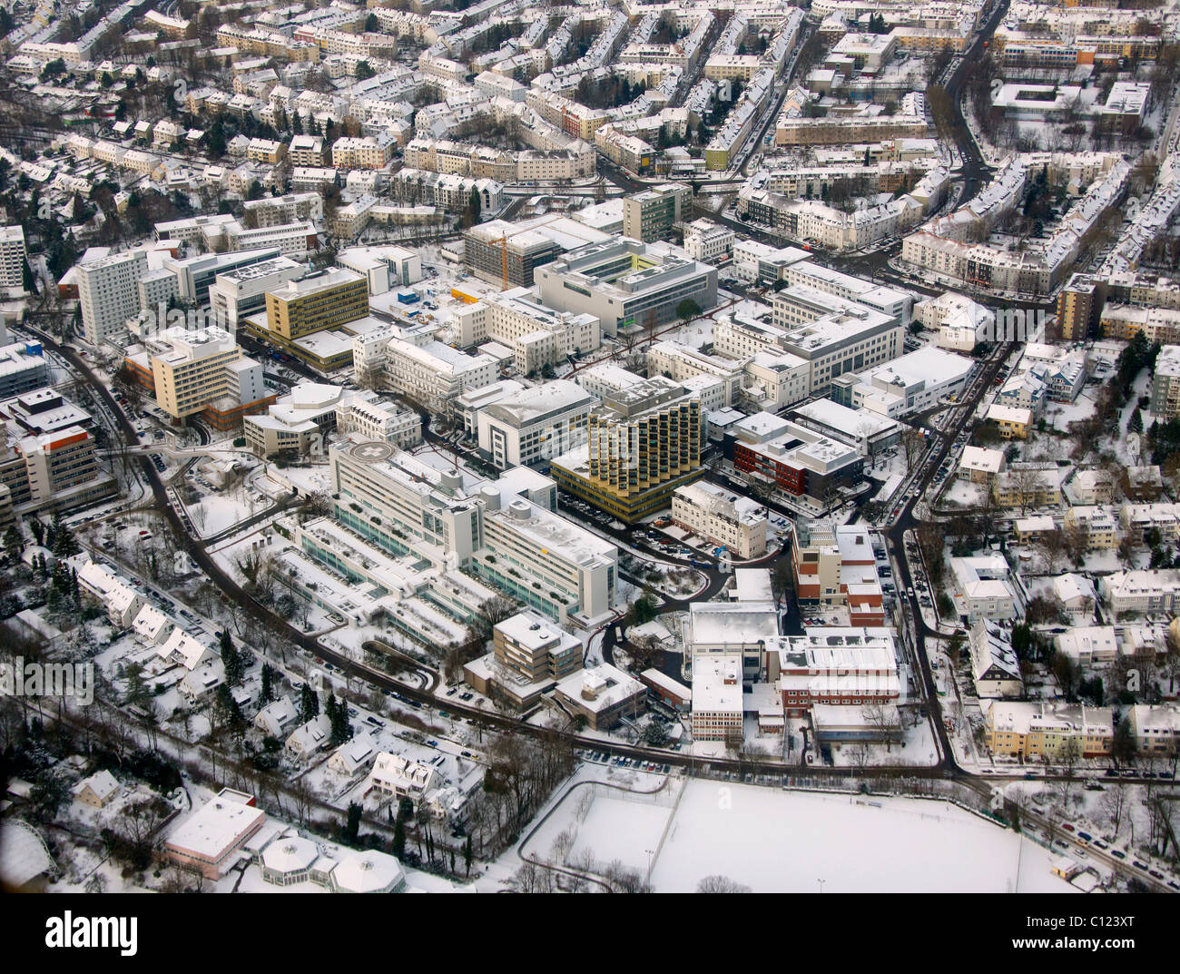 Photo aérienne de l'Hôpital universitaire de l'université, des cliniques, Essen, Ruhr, Nordrhein-Westfalen, Germany, Europe Banque D'Images