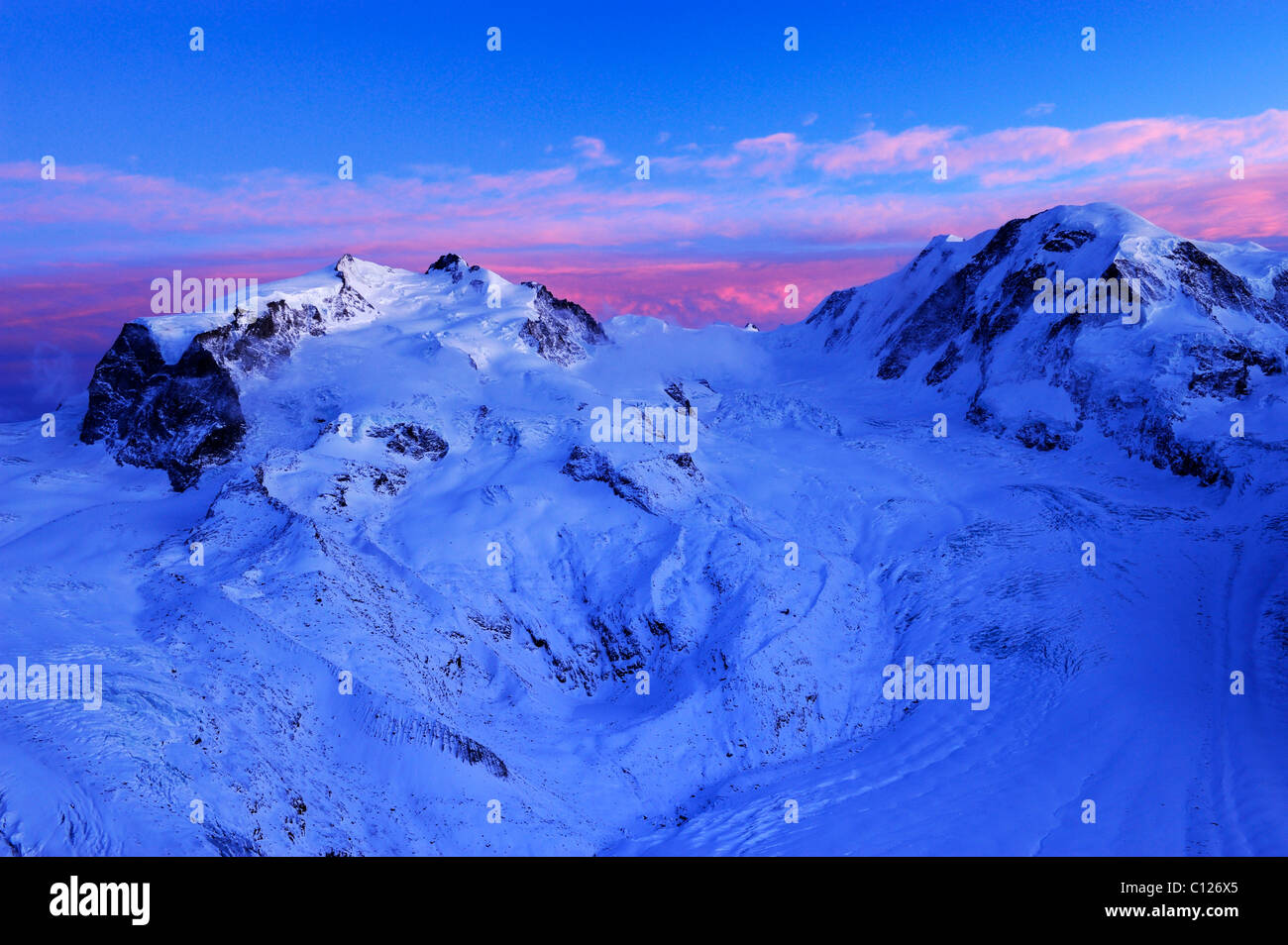 Monte Rosa montagnes avec la plus haute montagne de Suisse, la Pointe Dufour, sea, Zermatt, Valais, Suisse Banque D'Images