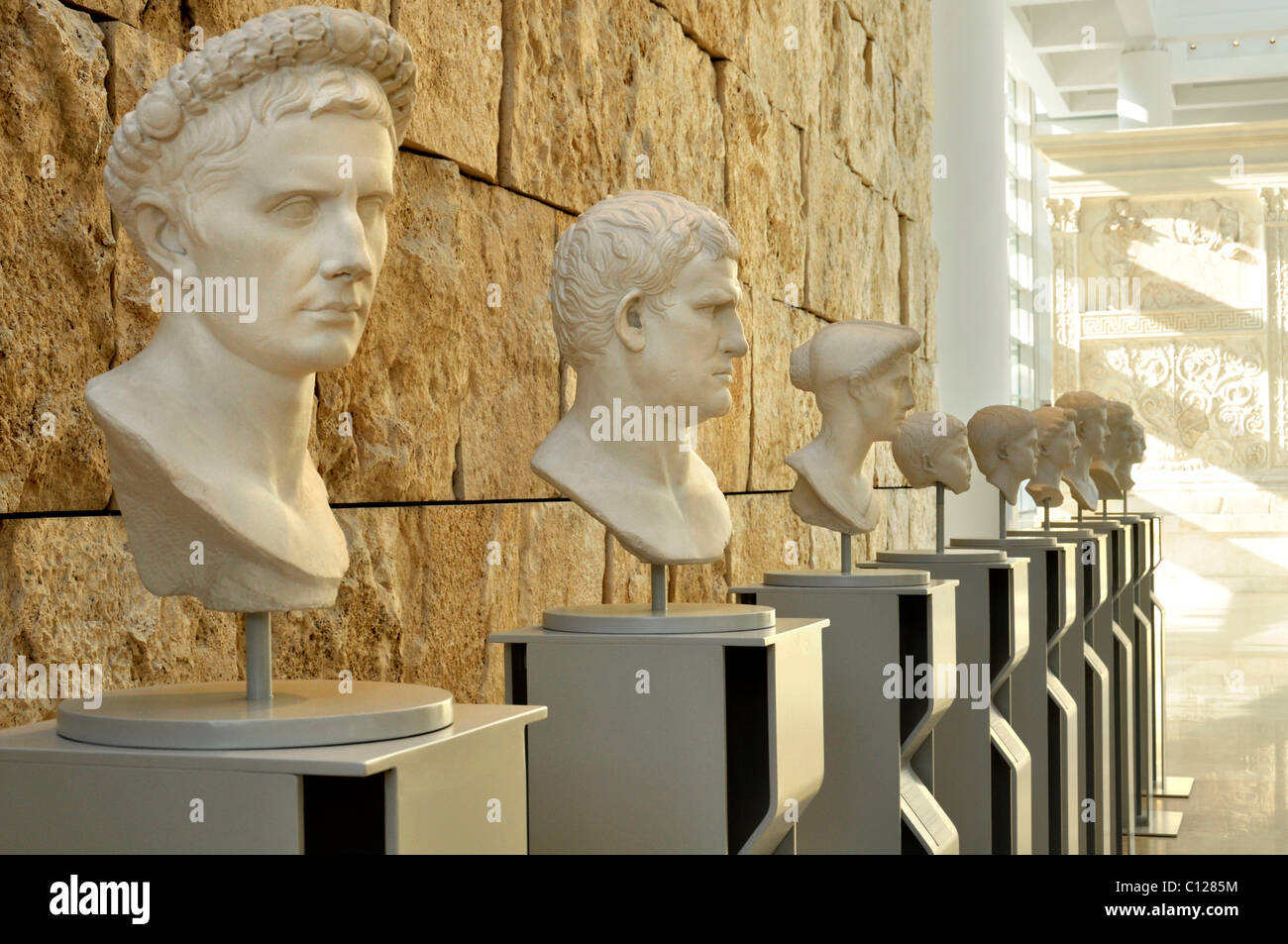 Portrait des bustes, Augusto, Agrippa, Ottavia Minore, Musée Ara Pacis Augustae, Rome, Latium, Italie, Europe Banque D'Images