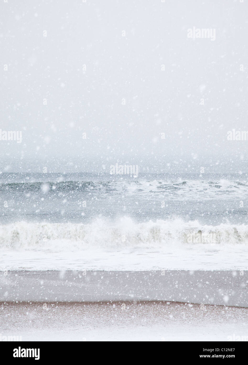 USA, New York State, Rockaway Beach, tempête de neige sur la plage Banque D'Images