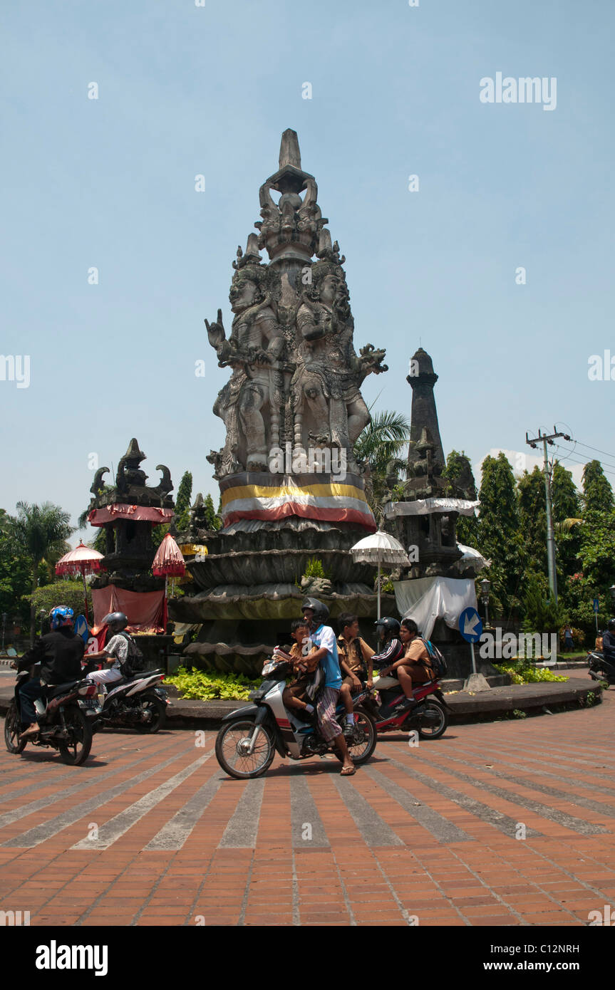 Monument au centre de Klungkung Bali Banque D'Images