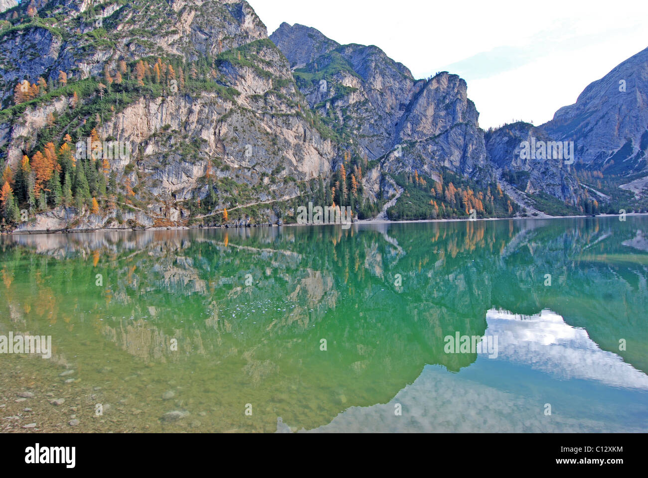 Prageser Wildsee, Lago di Braies, Alto Adige, Italie Banque D'Images