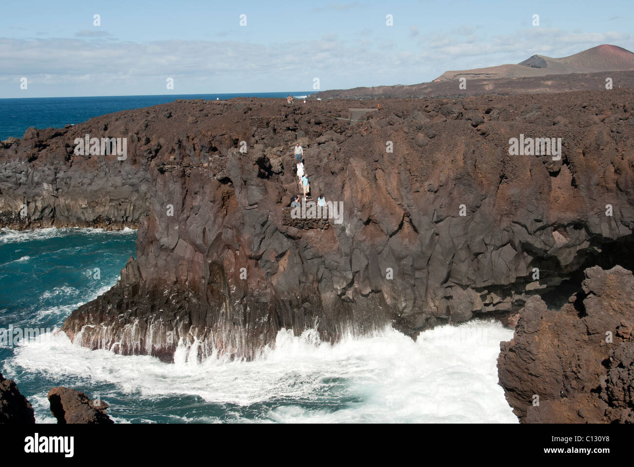 Los Hervideros falaise de roches de lave Lanzarote Banque D'Images