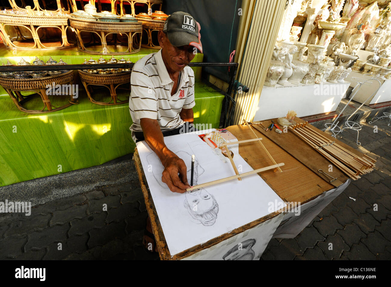 Artiste triche , gens étranges, à la vie dans la rue , Bangkok, Thaïlande Banque D'Images