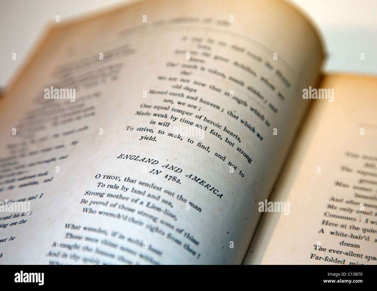 Dernière ligne de Tennyson's Ulysses choisi pour inspirer les athlètes aux Jeux Olympiques de Londres 2012 Banque D'Images