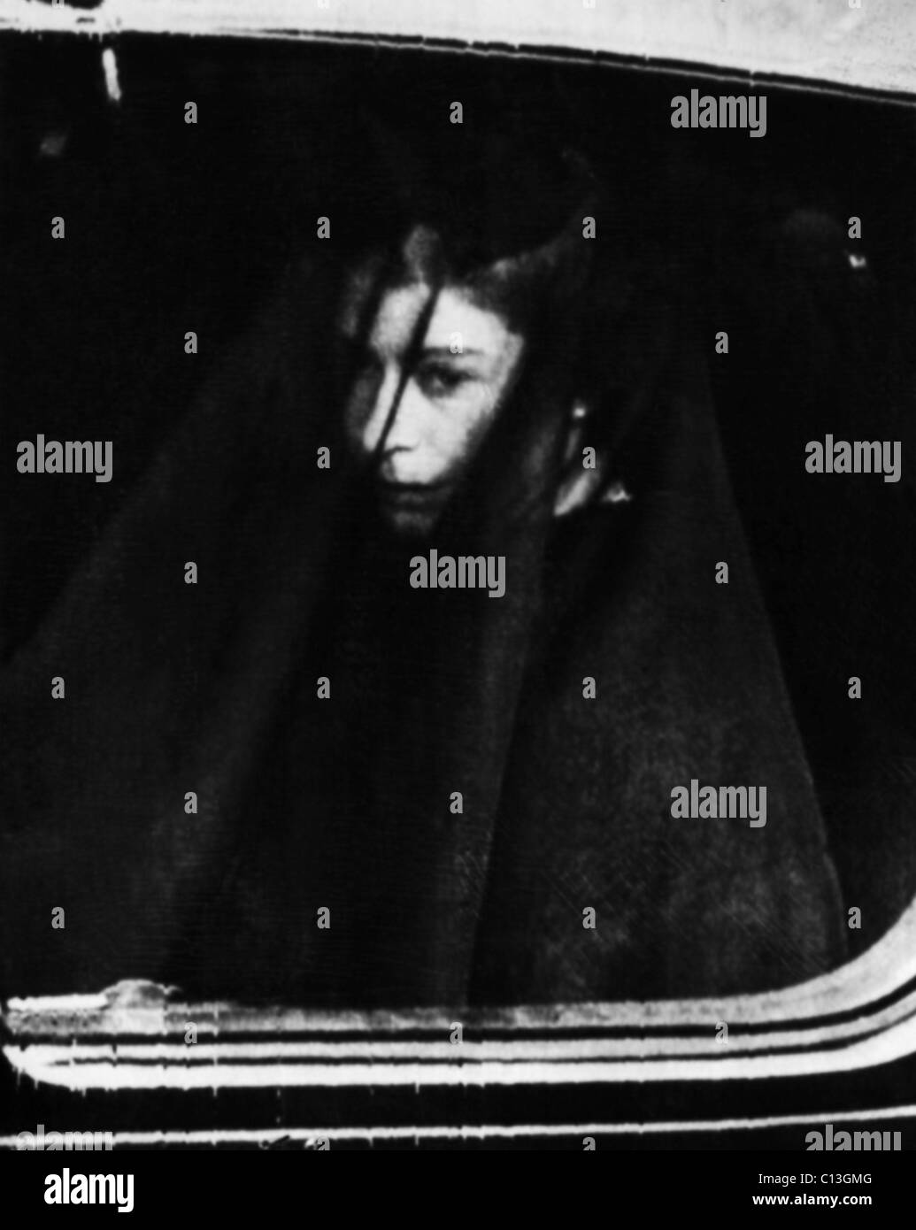 La Couronne britannique. La reine Elizabeth II d'Angleterre, en deuil après la mort du roi George VI d'Angleterre, Février, 1952. Banque D'Images