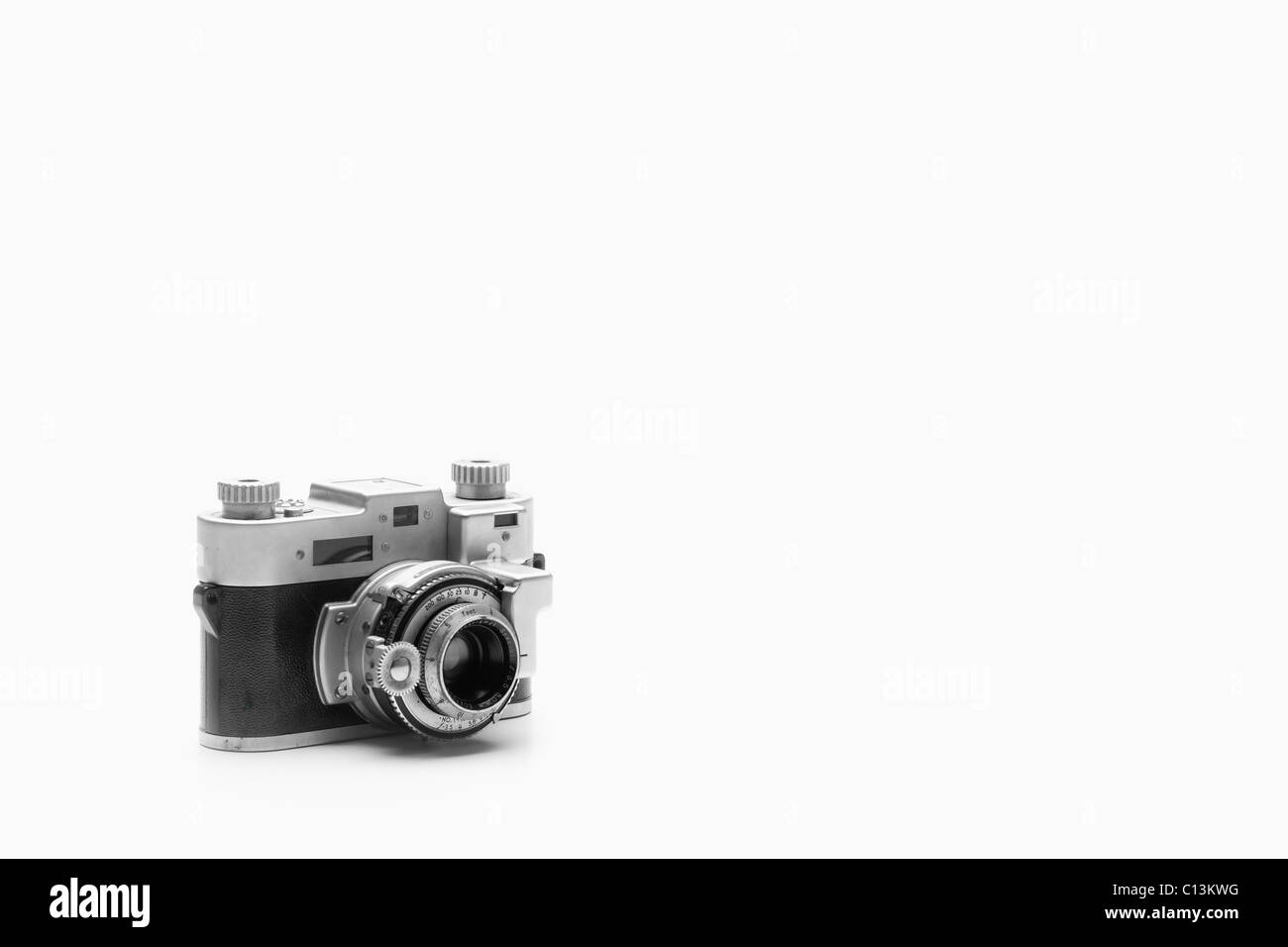 Studio shot of vintage camera Banque D'Images