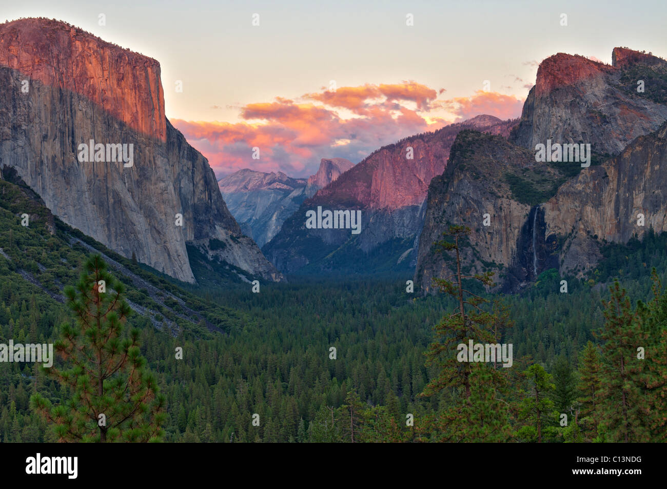 États-unis, Californie, Yosemite Valley en automne Banque D'Images