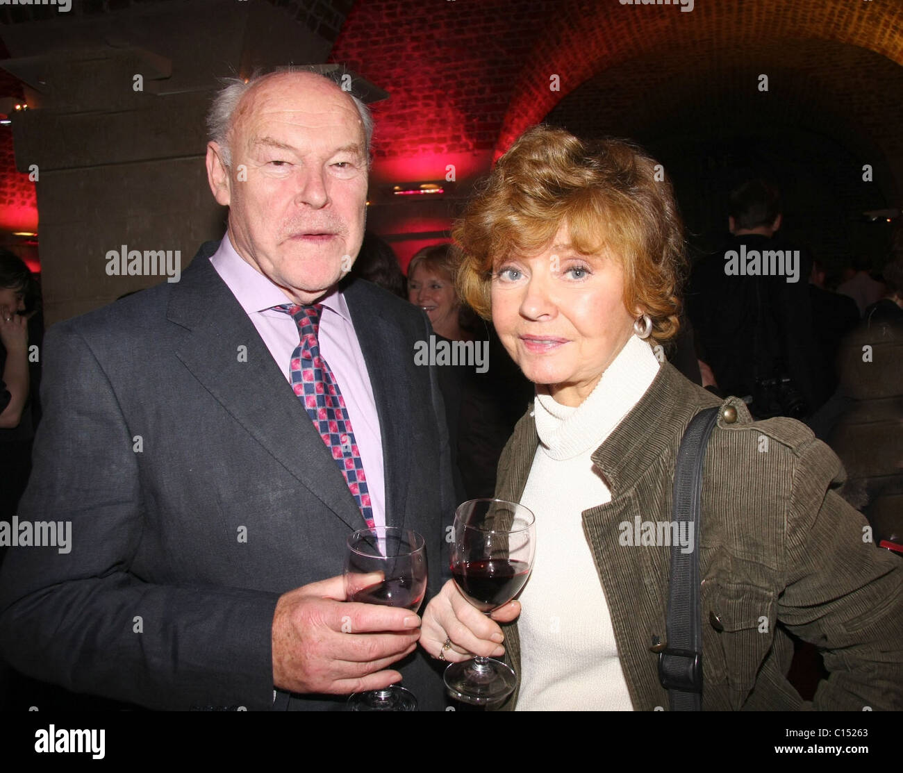 Timothy West et Prunella Scales assister à la nuit de la presse pour recevoir M. Sloane Londres, Angleterre - 30.01.09 Banque D'Images