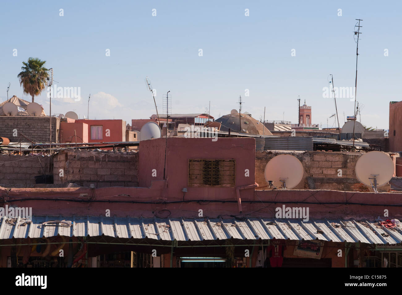 Les toits de Marrakech complexe Banque D'Images