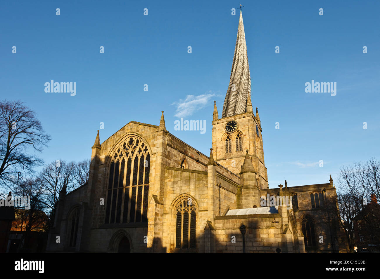 The crooked spire, Chesterfield Église paroissiale de Sainte Marie et tous les Saints, Derbyshire, Angleterre Banque D'Images