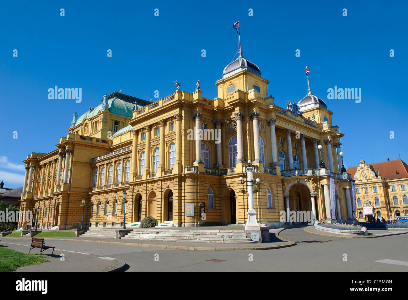 La néo baroque Théâtre national croate, le maréchal Tito Square , Zagreb, Croatie Banque D'Images