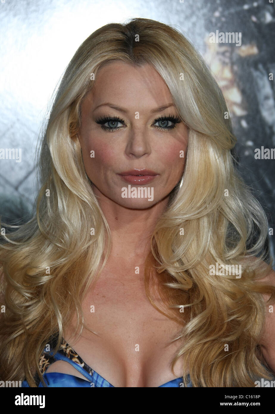 CHARLOTTE ROSS BATTLE : LOS ANGELES FILM PREMIERE. COLUMBIA PICTURES LOS ANGELES CALIFORNIA USA 08 Mars 2011 Banque D'Images