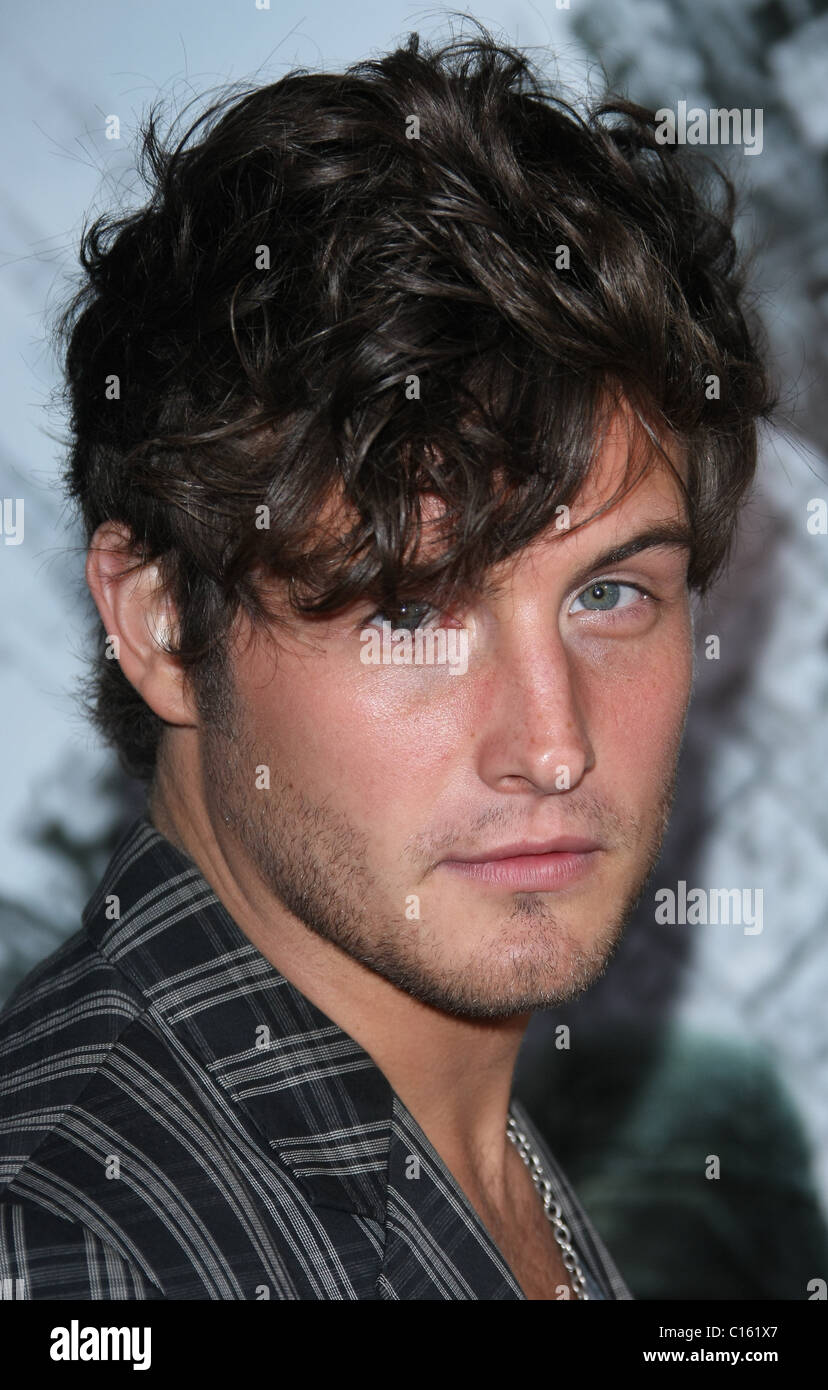 NICO TORTORELLA BATTLE : LOS ANGELES FILM PREMIERE. COLUMBIA PICTURES LOS ANGELES CALIFORNIA USA 08 Mars 2011 Banque D'Images