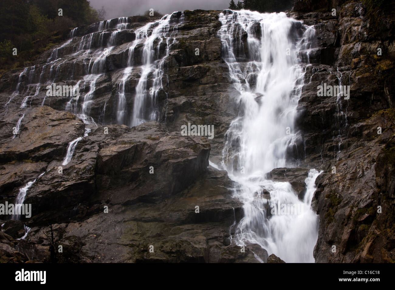 Grawa cascade, vallée du Stubaital, Tyrol du Nord, l'Autriche, Europe Banque D'Images