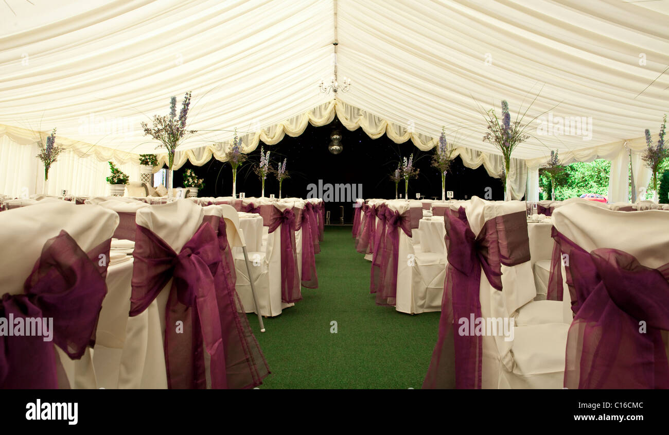 Une salle de mariage coloré Banque D'Images Une salle de mariage coloré Banque D'Images