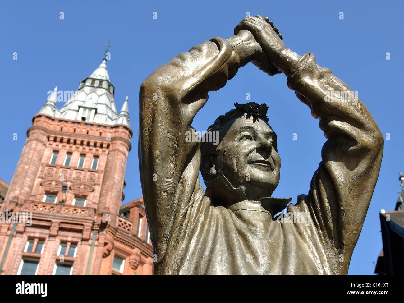 Statue de Brian Clough, le centre-ville de Nottingham, Angleterre, RU Banque D'Images