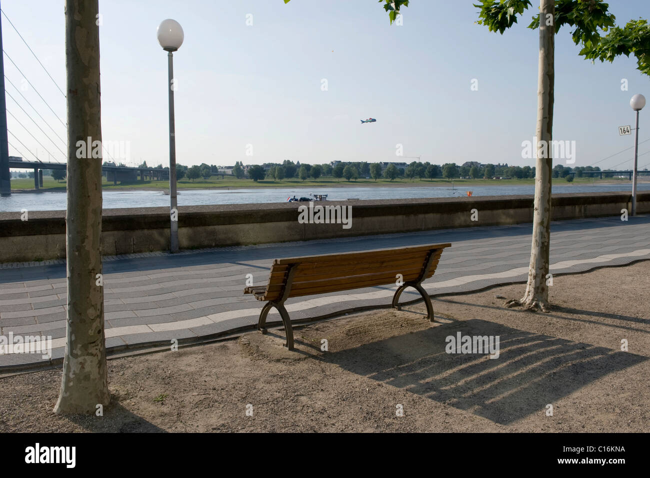 La promenade du Rhin Banque D'Images