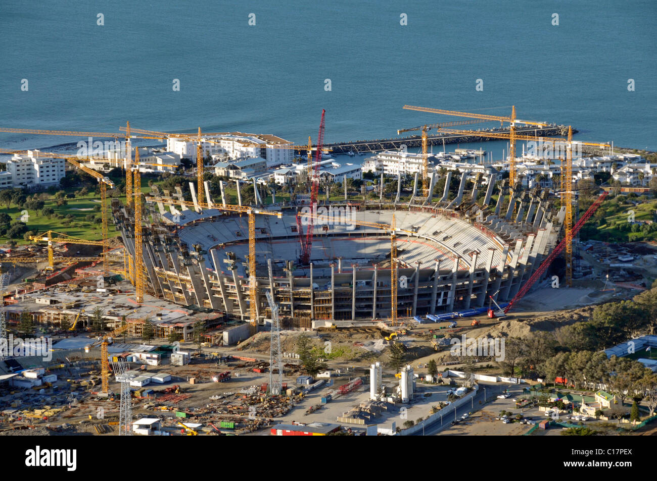 Vue depuis la colline de Signal sur le stade de la Renaissance africaine, la Coupe du Monde 2010, Cape Town, Afrique du Sud, l'Afrique Banque D'Images