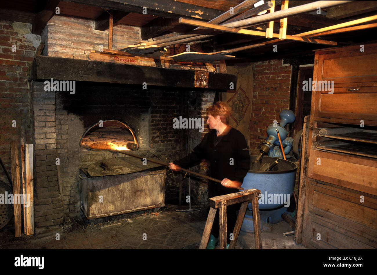 La France, l'Eure, haie de Routot village, ancien four à pain Photo Stock -  Alamy