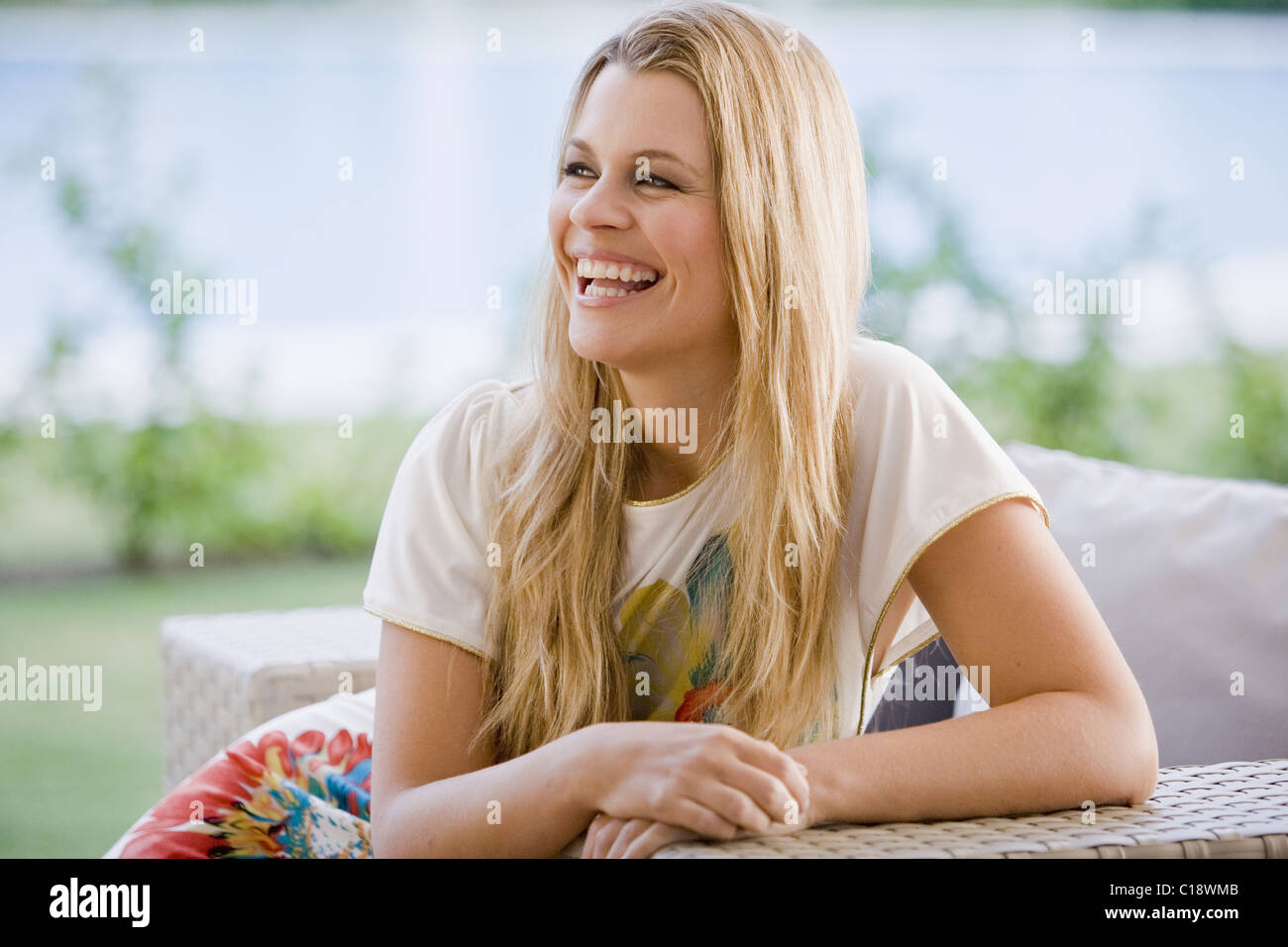 Young Beautiful woman smiling Banque D'Images