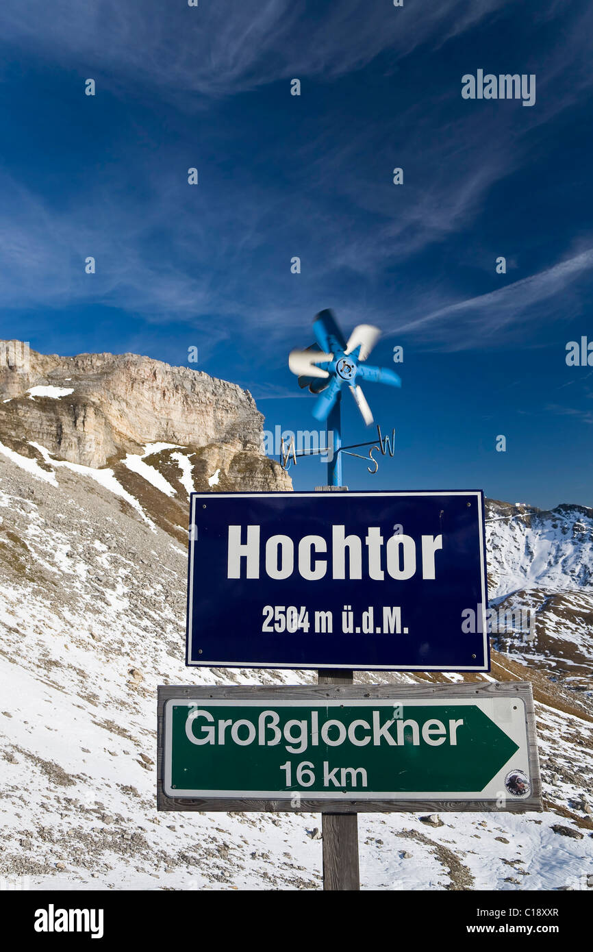 Signes, Hochtor sur la Haute Route alpine du Grossglockner, le Parc National du Hohe Tauern, Carinthie, Autriche, Europe Banque D'Images