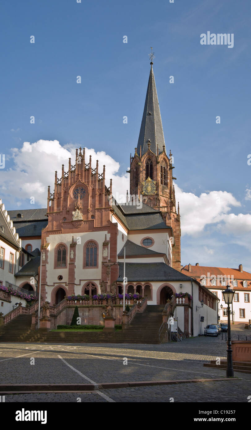 Église d'Aschaffenburg en Allemagne du Sud. Banque D'Images