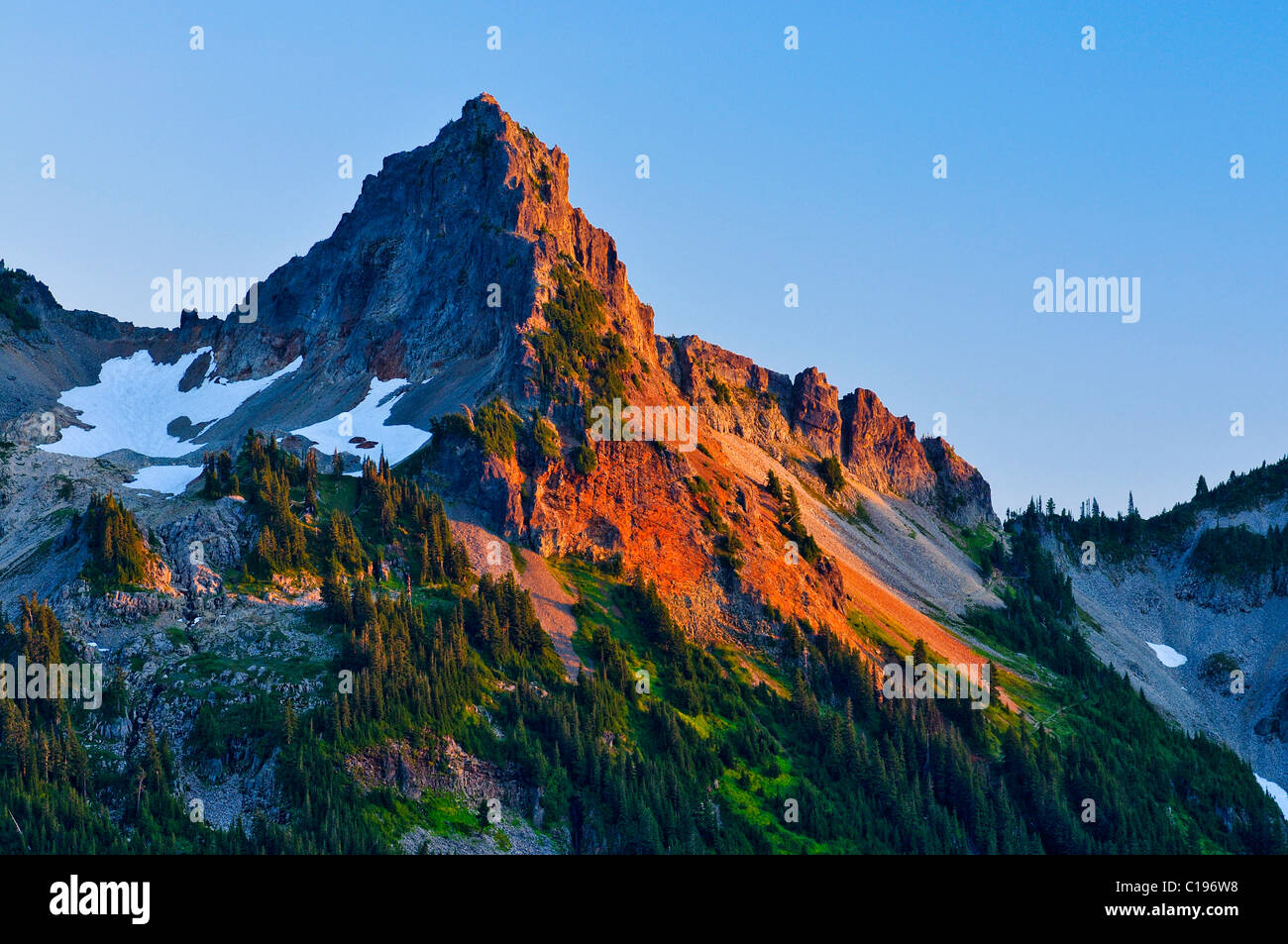 Pinnacle Peak, Mt. Rainier National Park, Washington, USA Banque D'Images
