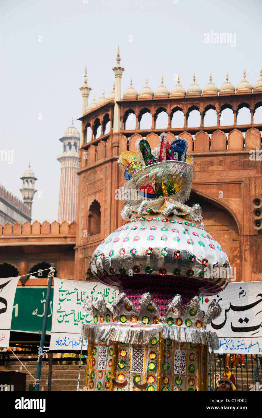 Tazia décorées dans une mosquée pendant Muharram, Jama Masjid, Delhi, Inde Banque D'Images