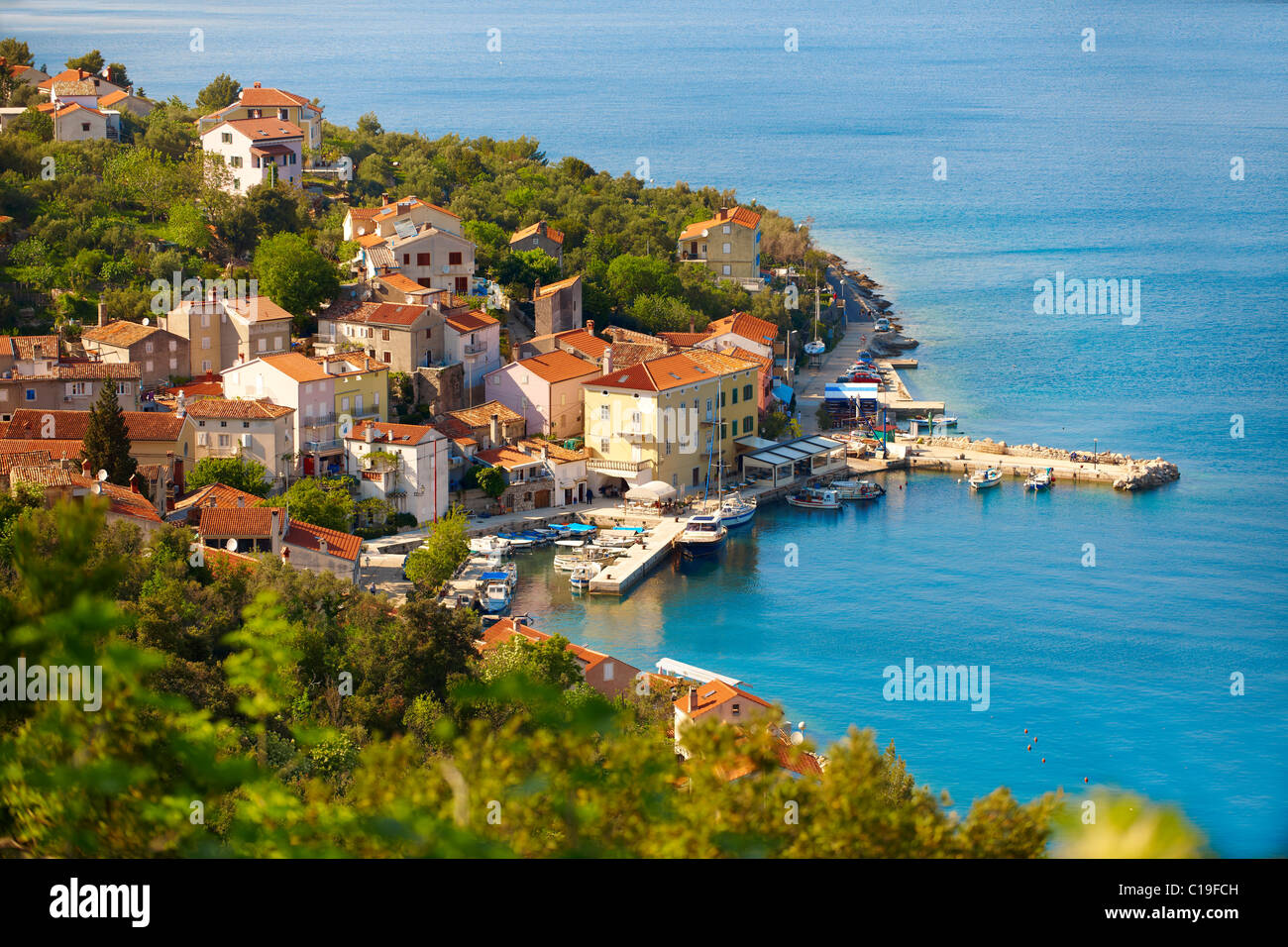 Valun, village de pêcheurs de l'île de Cres, Croatie Banque D'Images
