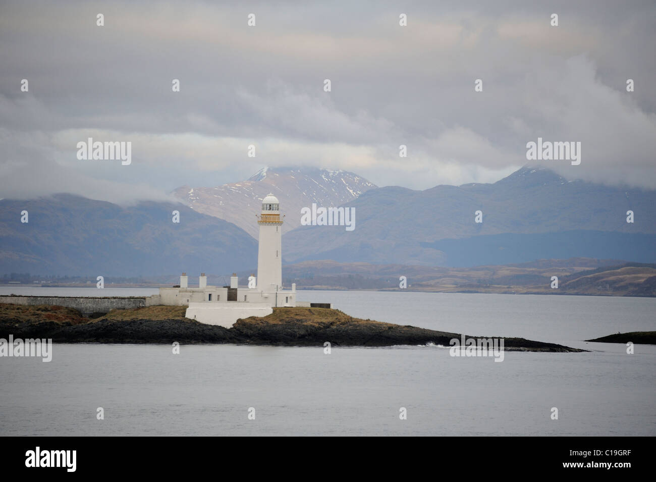 Le Lismore phare construit par Robert Stevenson est dans le Firth of Lorne entre Oban et Mull sur la côte ouest de l'Ecosse Banque D'Images