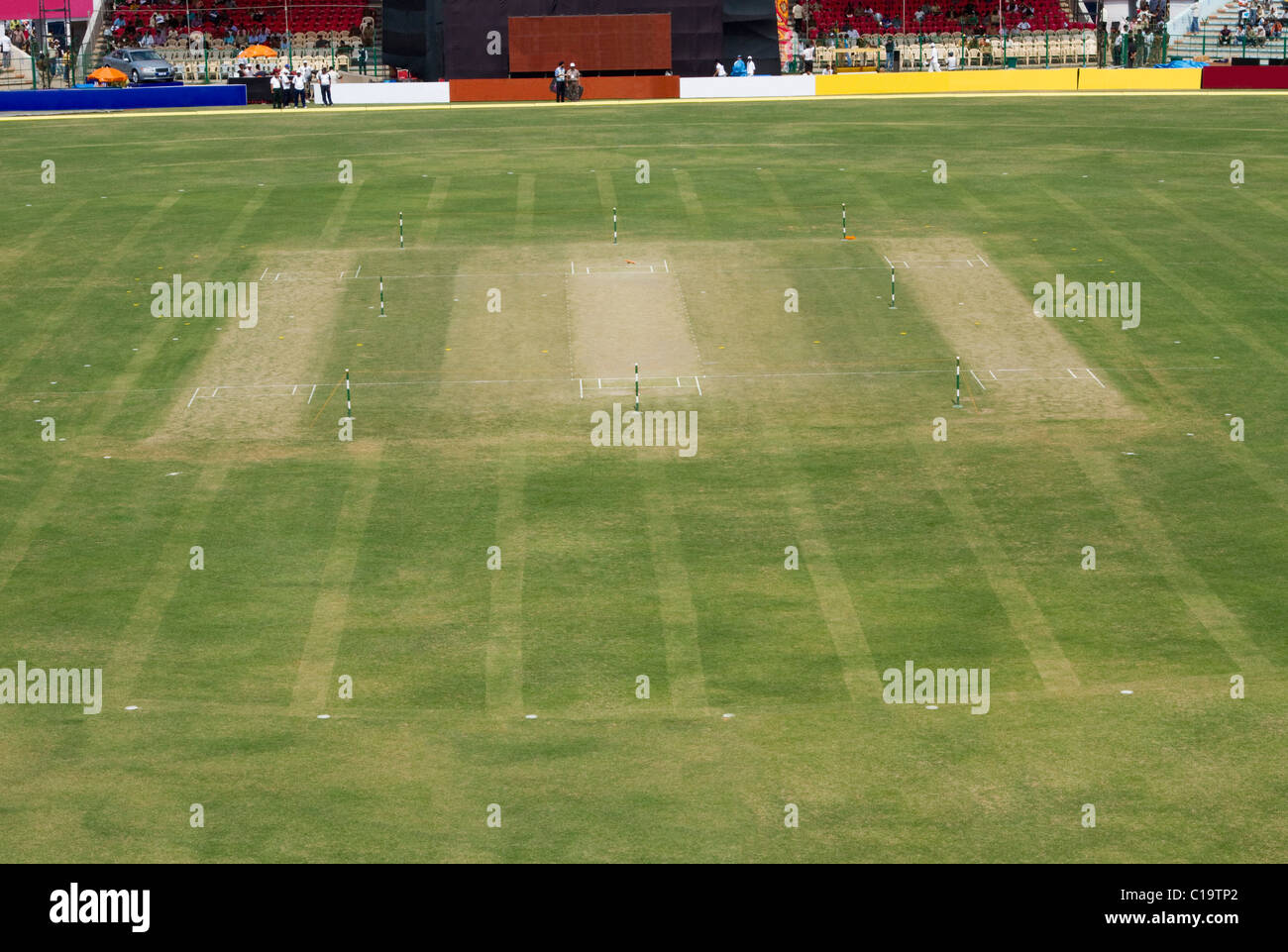 Portrait d'un terrain de cricket, stade Captain Roop Singh, Gwalior, Madhya Pradesh, Inde Banque D'Images