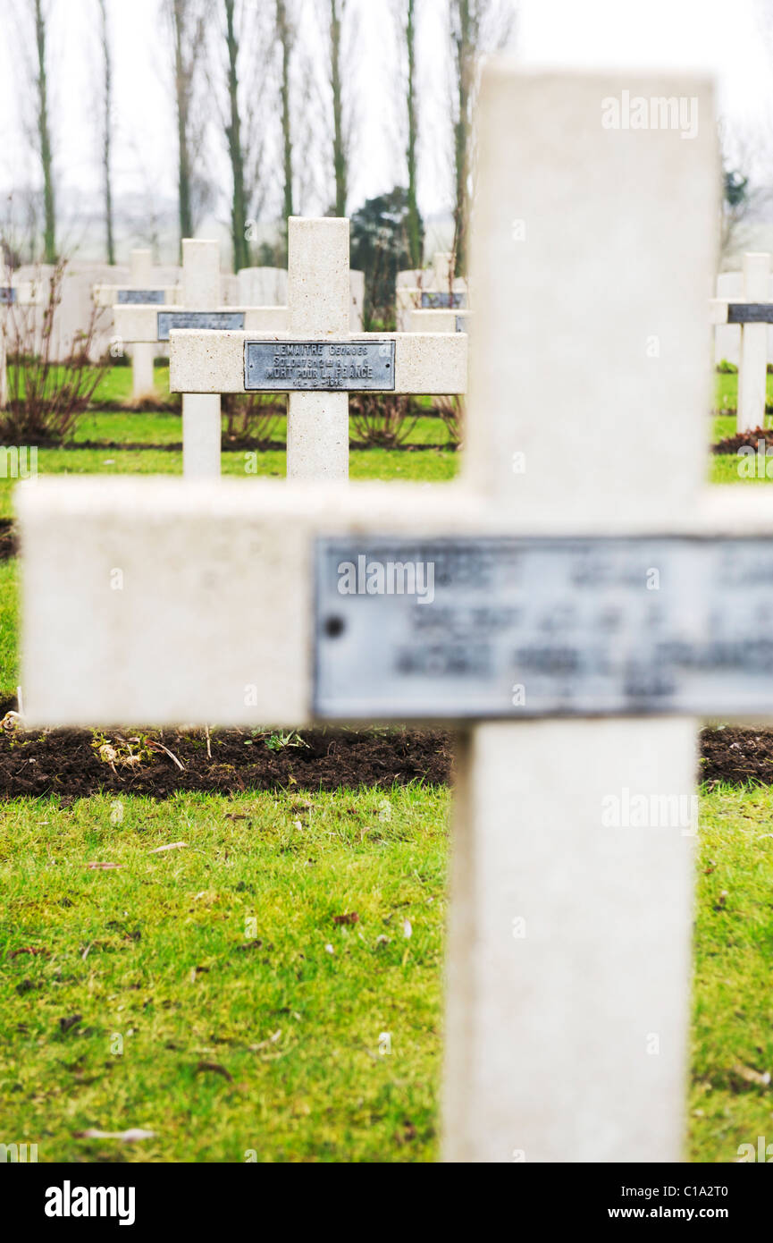 Pierres tombales au cimetière de Tyne Cot, Belgique Banque D'Images
