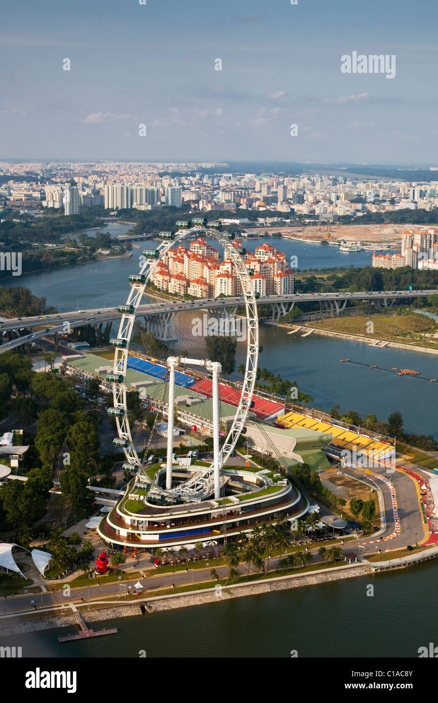 Le Singapore Flyer et la formule un tracé sur Marina Bay, Singapour Banque D'Images