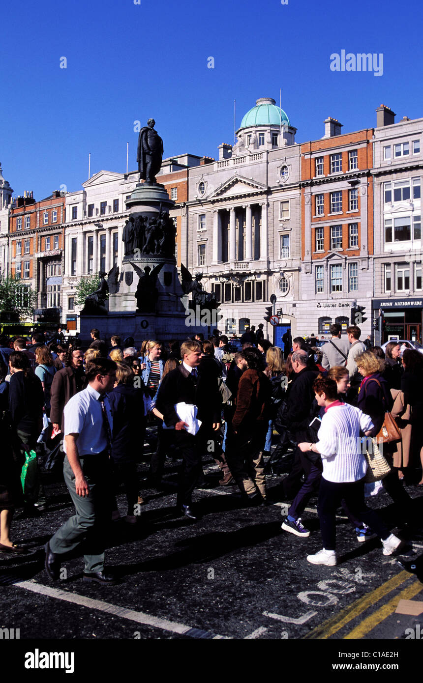 République d'Irlande, Dublin, O'Connell Street, au centre-ville, O'Connell's statue Banque D'Images