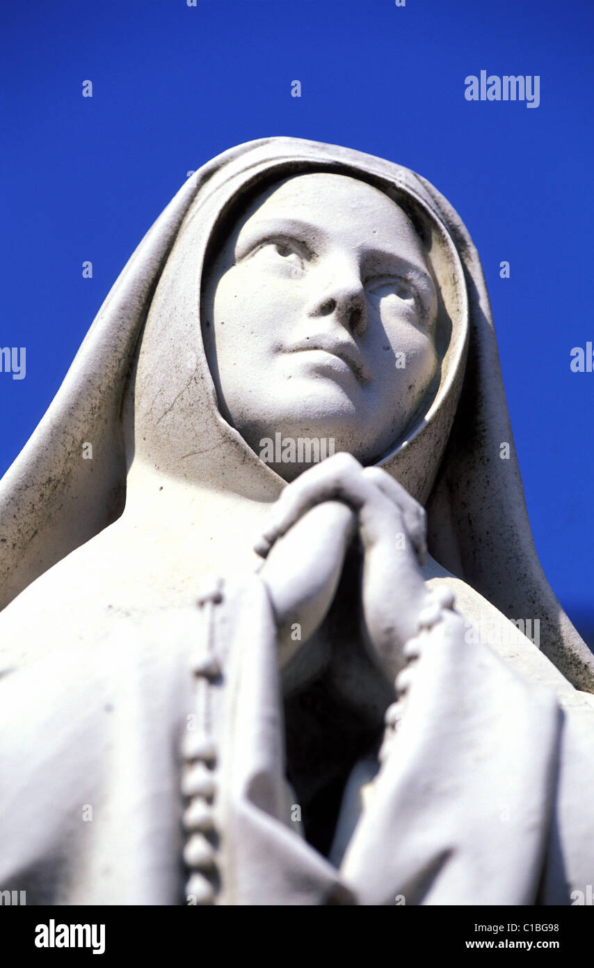 France, Nievre, Nevers, couvent Saint Gildard où se trouve Sainte Bernadette Soubirou Banque D'Images