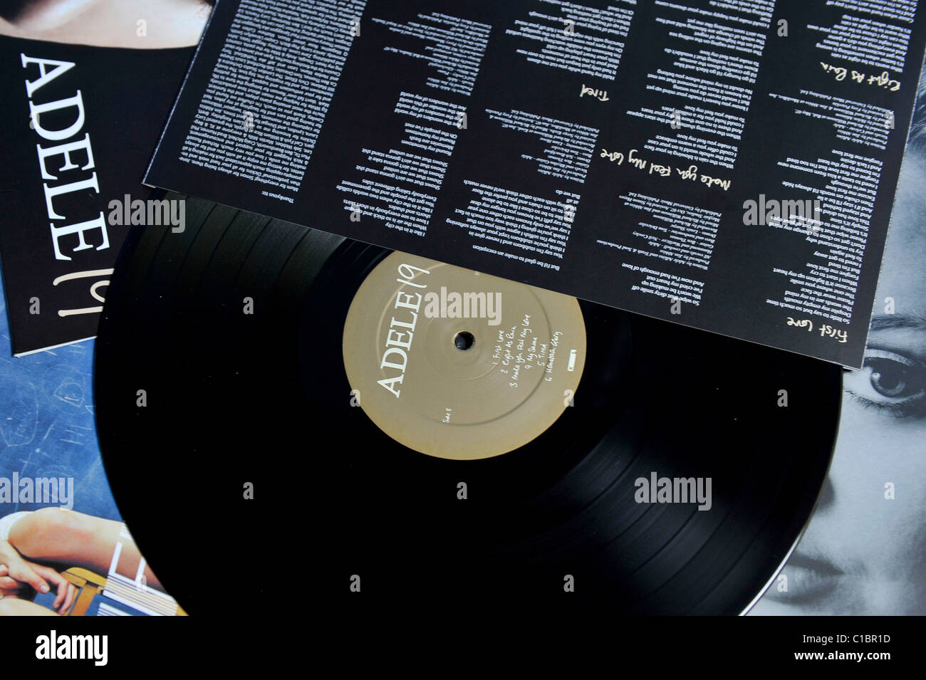Les disques vinyles et les manches Banque D'Images