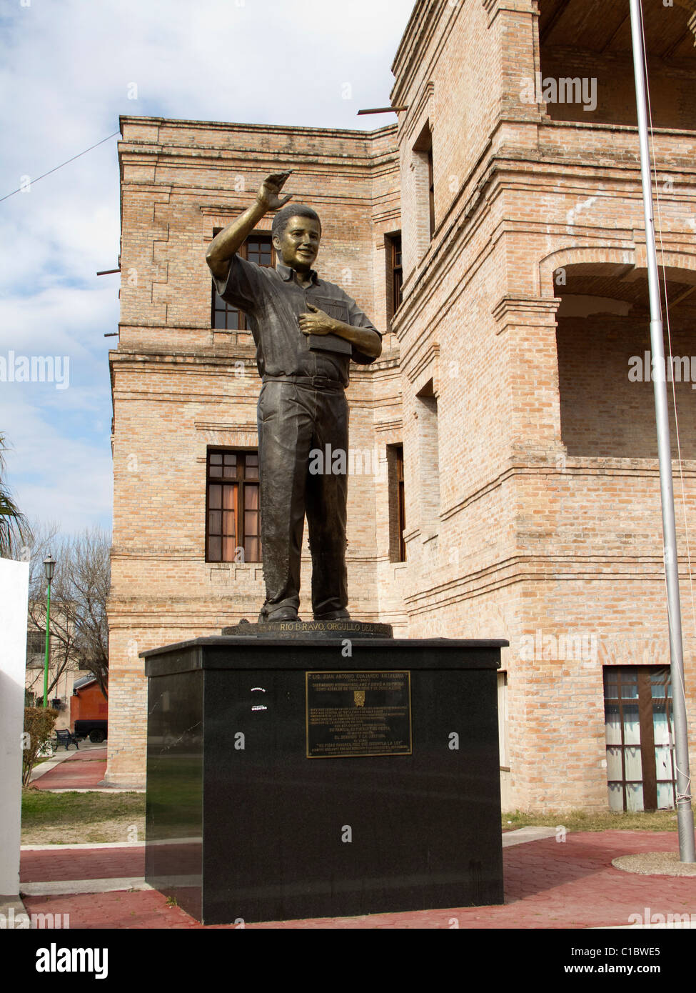 Statue de Juan Antonio Guajardo Anzaldua, Rio Bravo, Mexique Banque D'Images