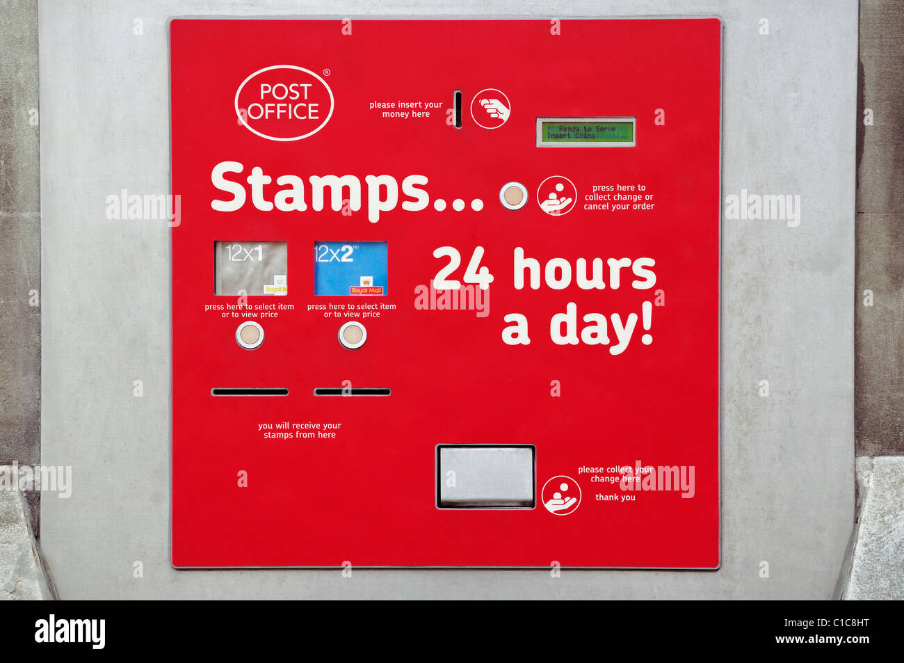 Stamp Machine à l'extérieur d'un bureau de poste, Oxford, UK. Banque D'Images