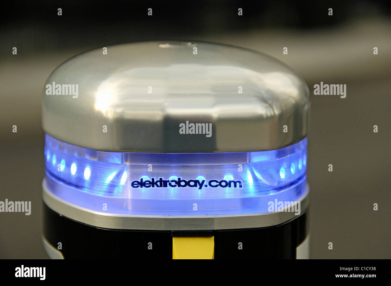 Près d'un point de recharge du véhicule électrique Elektrobay Banque D'Images