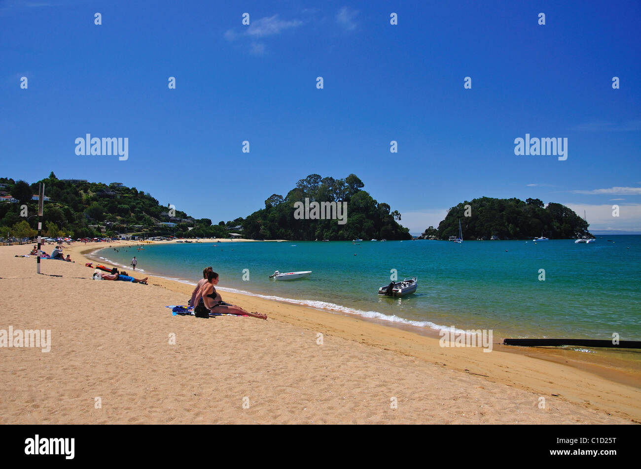 Plage de Kaiteriteri, Kaiteriteri, Région de Tasman Bay, Nelson, île du Sud, Nouvelle-Zélande Banque D'Images Plage de Kaiteriteri, Kaiteriteri, Région de Tasman Bay, Nelson, île du Sud, Nouvelle-Zélande Banque D'Images
