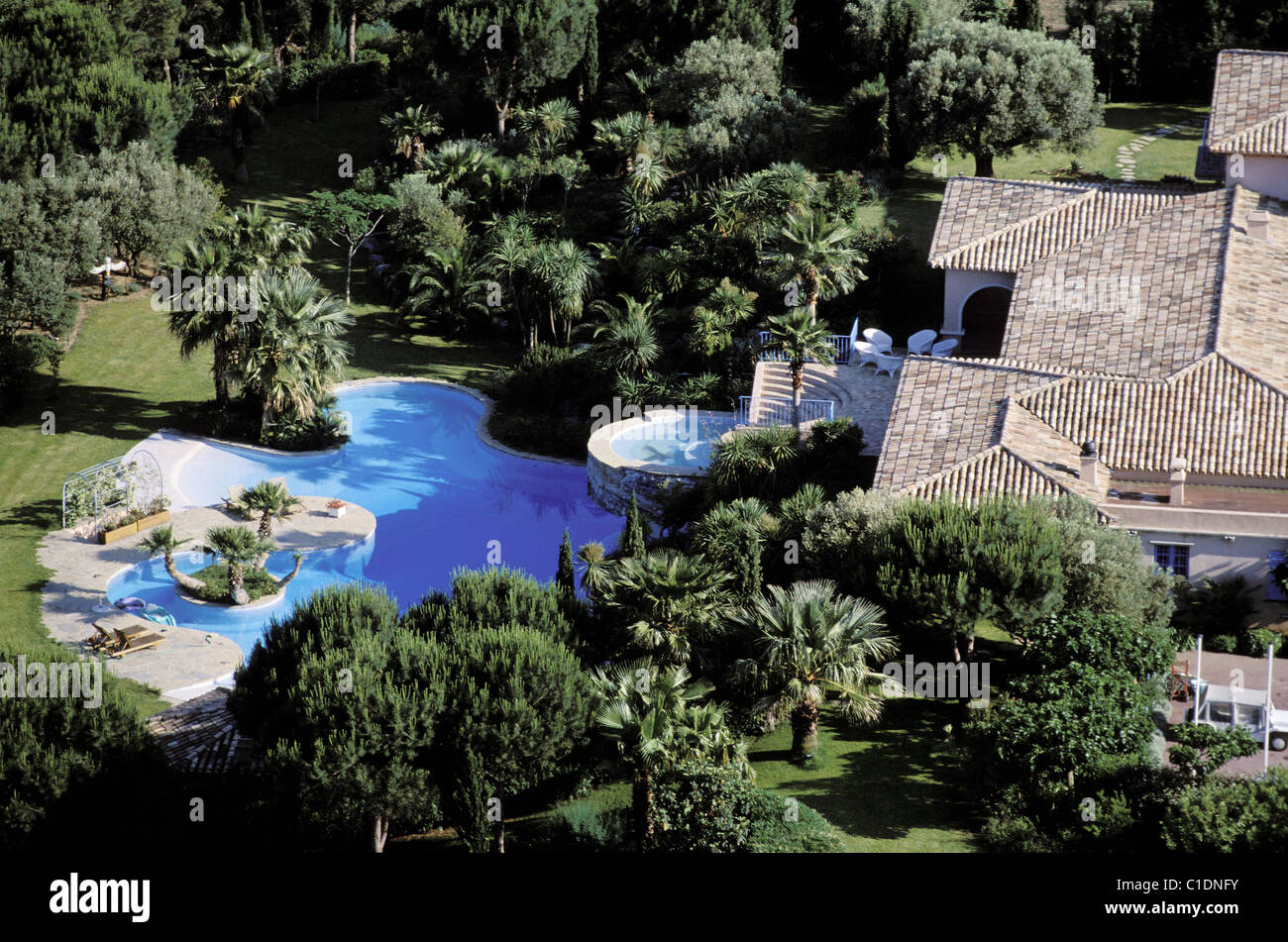 La France, Var, Saint Tropez, villas de luxe à Ramatuelle, ancienne