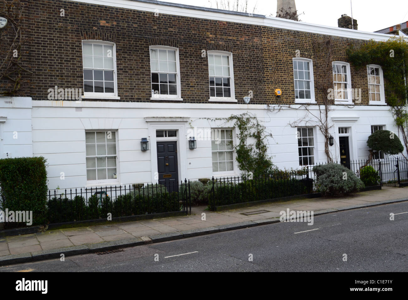 Terrasses géorgiennes dans l'ouest de Londres, Kensington & Chelsea, au Royaume-Uni. Banque D'Images