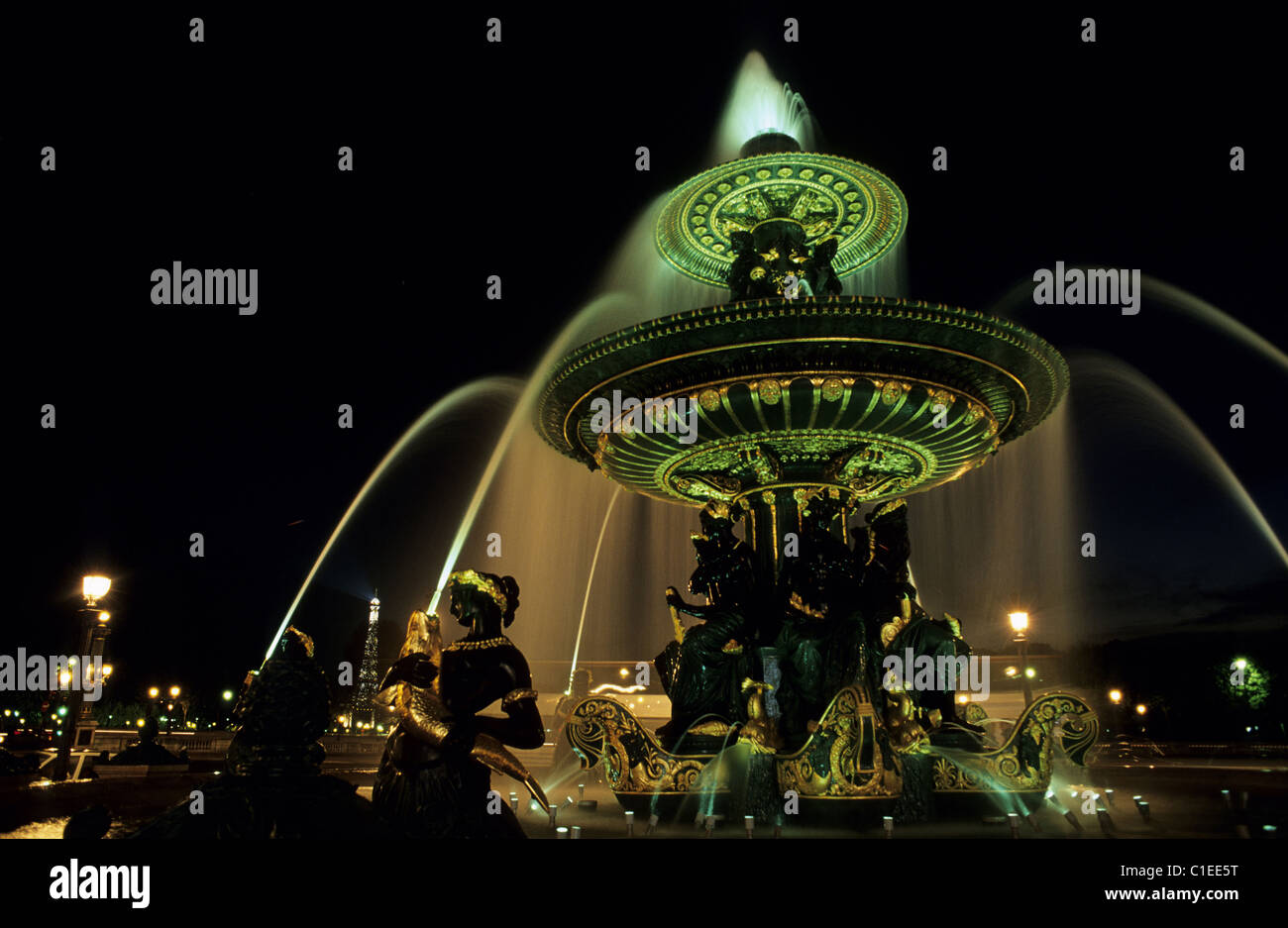 France, Paris, place de la Concorde, fontaine de nereids (nymphe de la mer) Banque D'Images