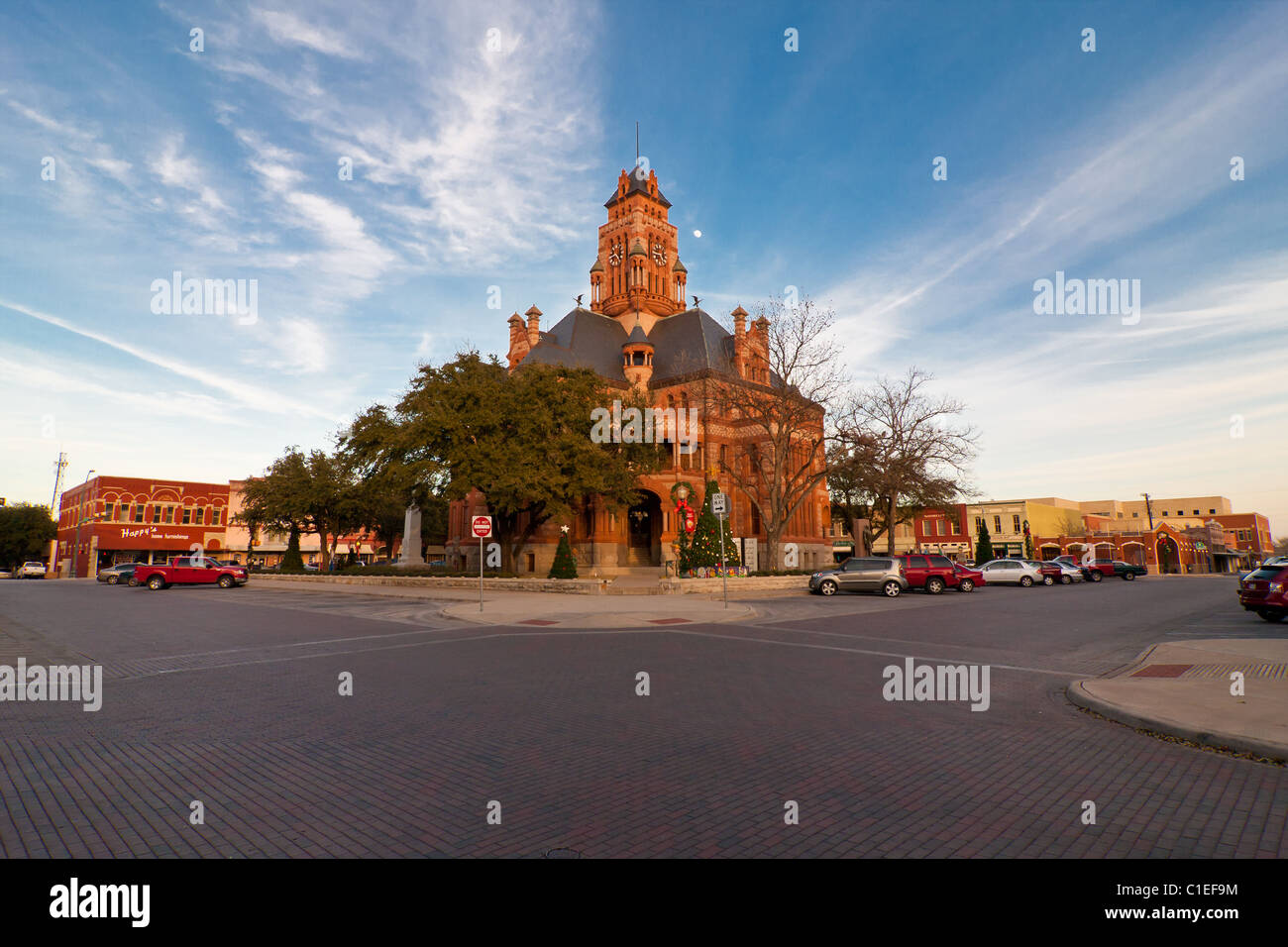 Ellis comté historique Courthouse et place de la ville de San Marcos, Texas. Banque D'Images