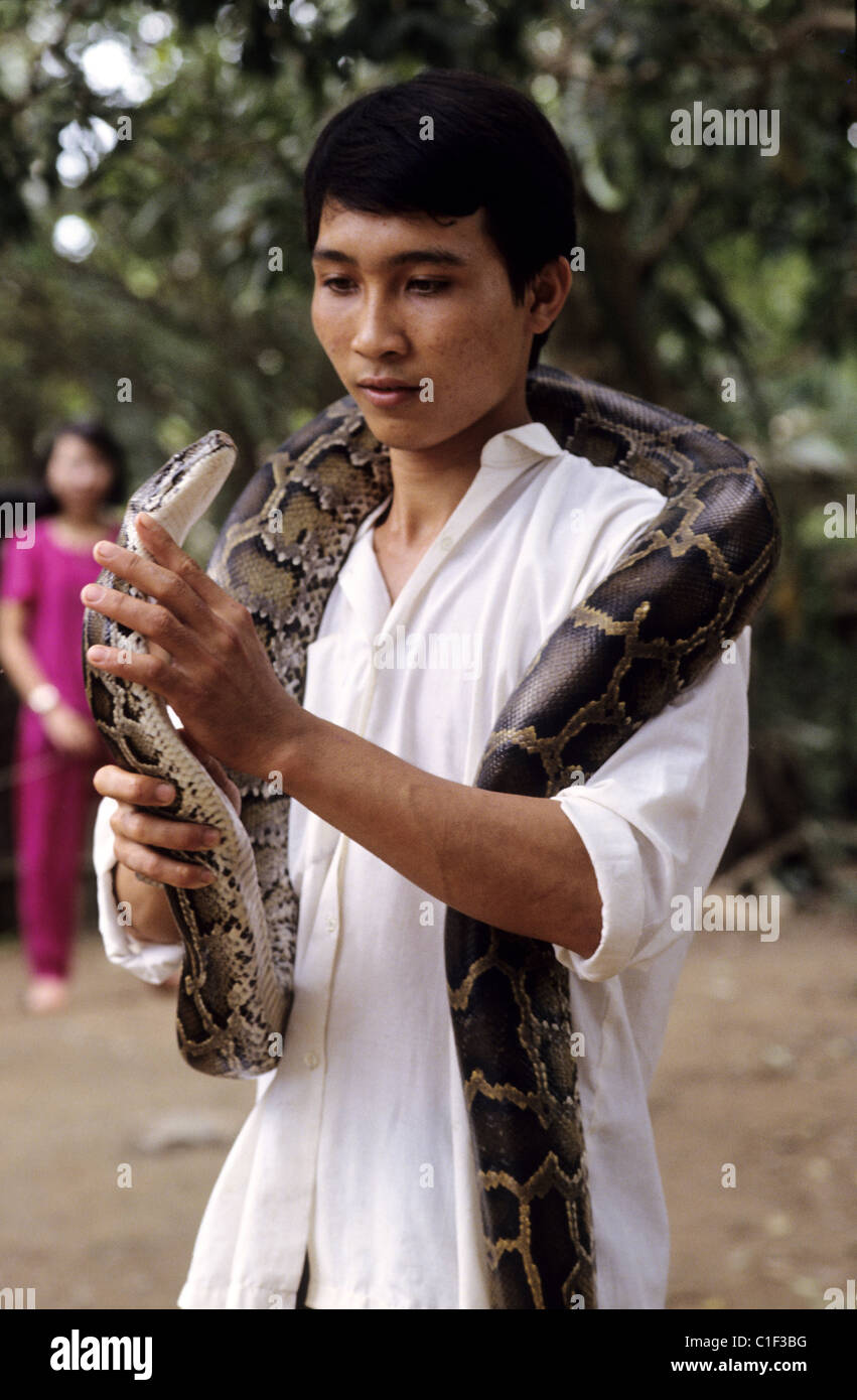 Vietnam, My Tho, la ferme de serpents Banque D'Images