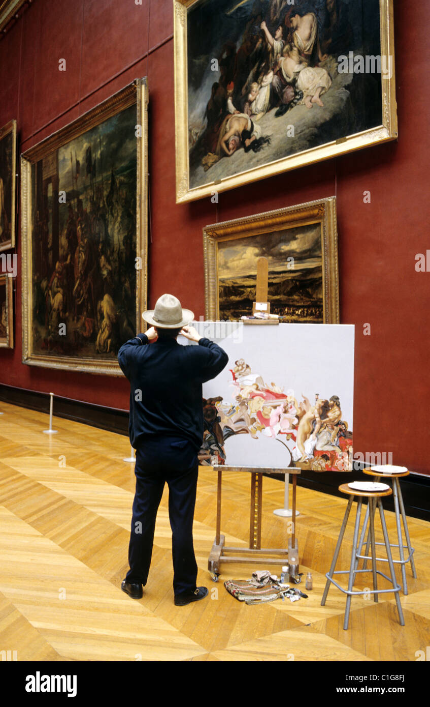 France, Paris, Musée du Louvre, Grande galerie, les peintres sont autorisés à travailler une fois de plus à l'intérieur du Musée Banque D'Images