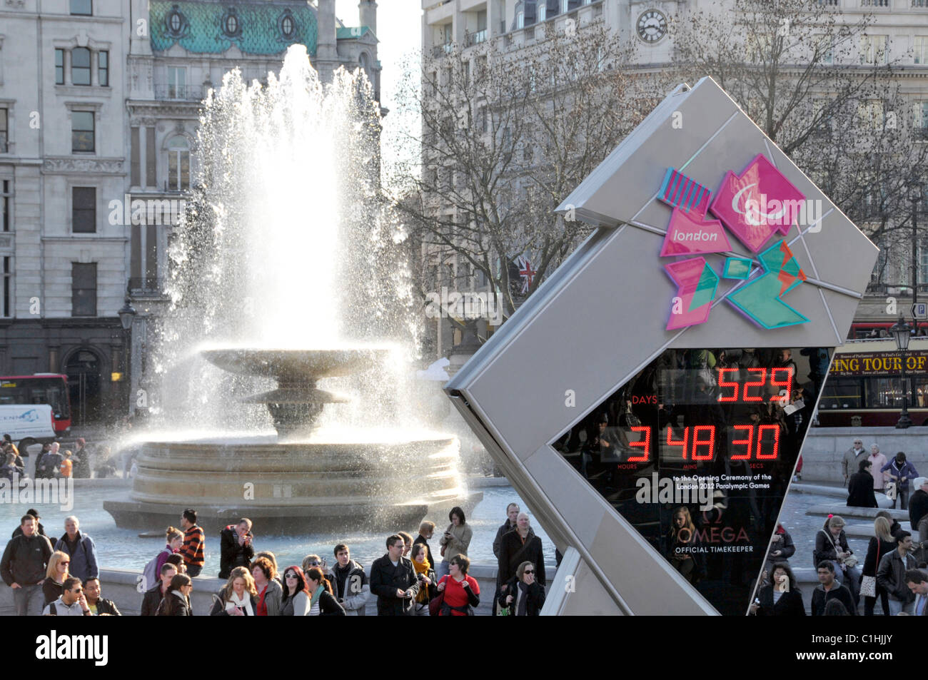 Horloge de compte à rebours pour la cérémonie d'ouverture des Jeux Paralympiques de 2012 à Londres Banque D'Images
