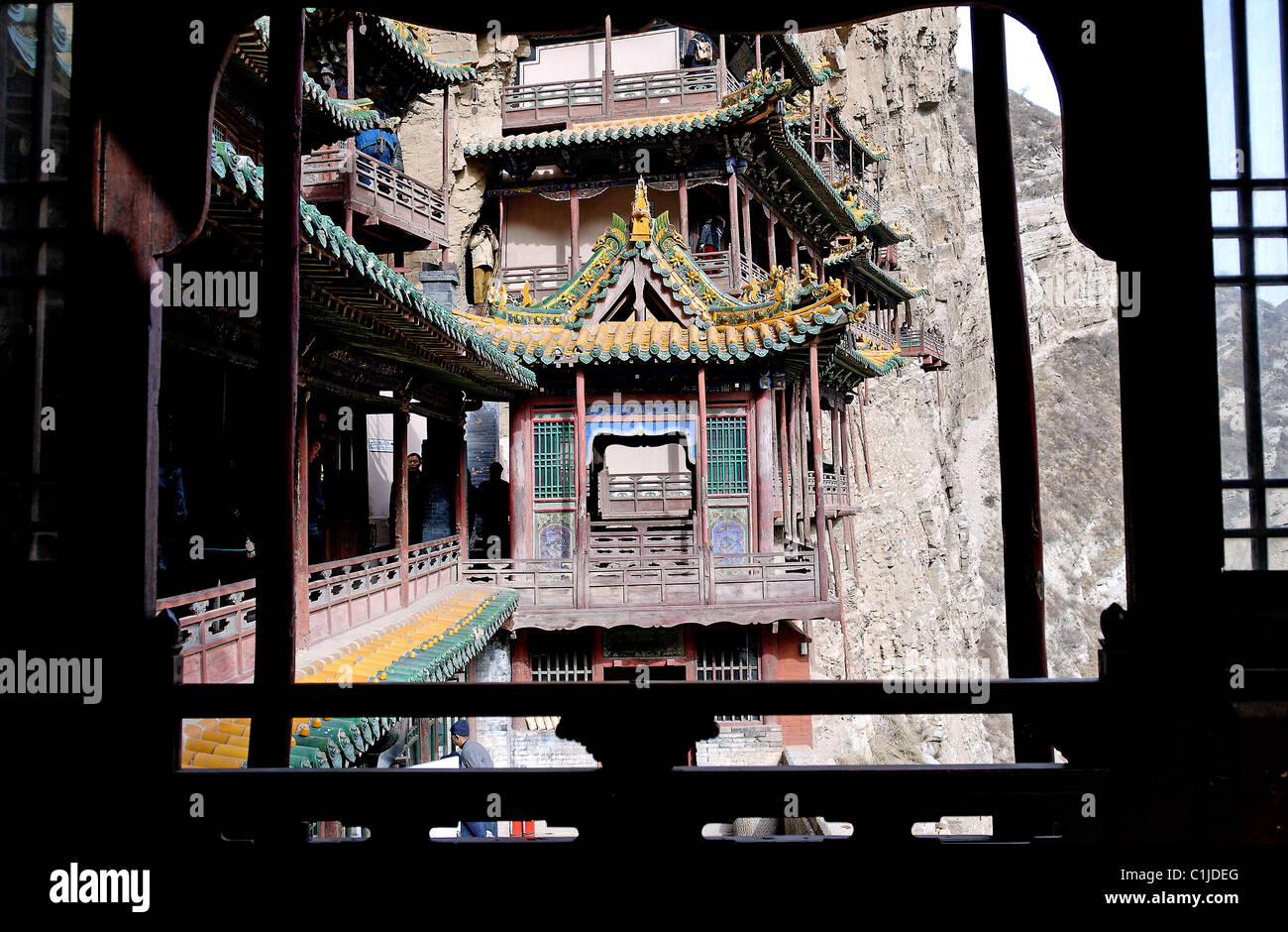 Shanxi Chine le manastery Hunyan pendaison (Xuankong Si) a été construit près de la passe du dragon doré (Jinlog Ku) sur un rocher 30m Banque D'Images
