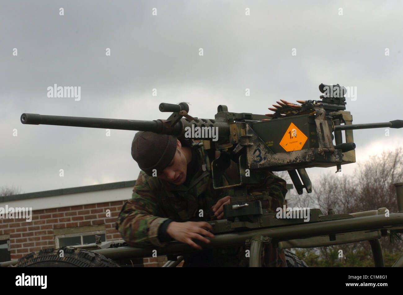 Le puissant L1A1 12,7 mm (.50) à l'arme lourde (HMG) est une version mise à jour de la Browning M2 "Cinquante-cal' - reconnu comme l'un Banque D'Images